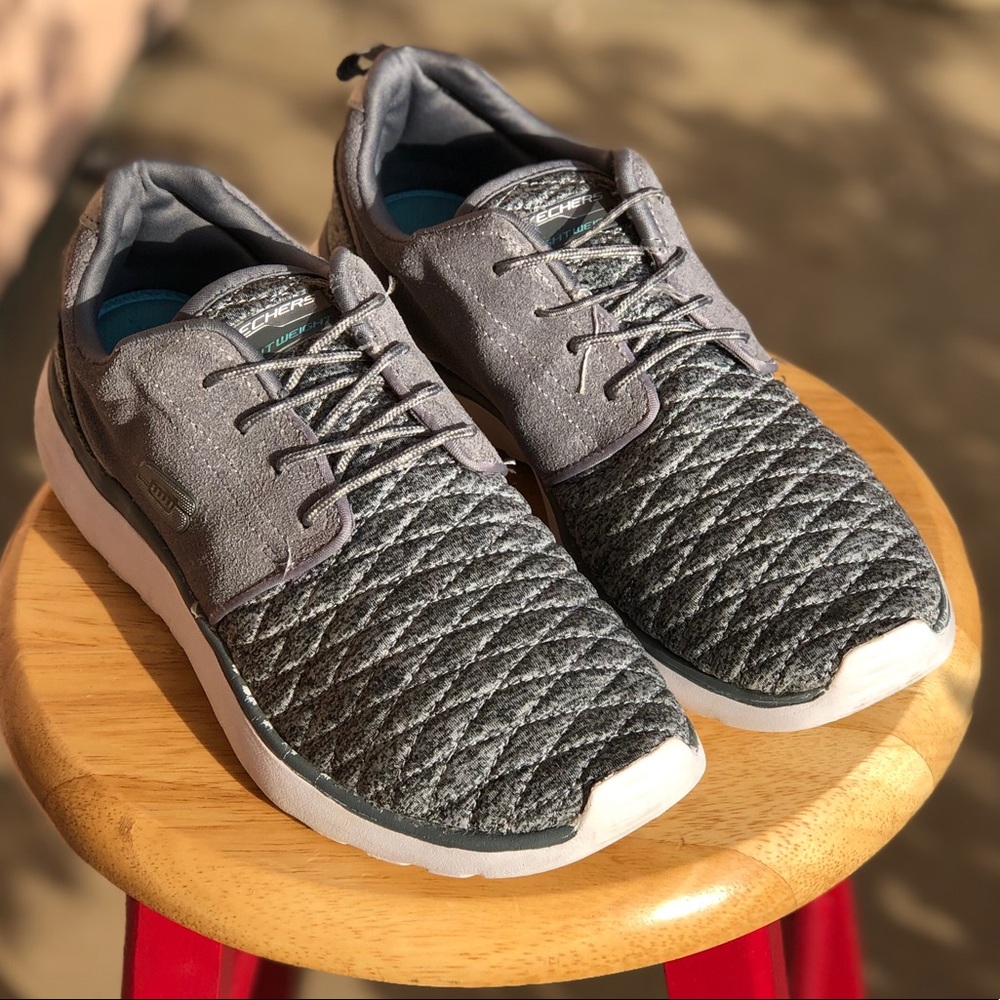 Skechers sz 9.5